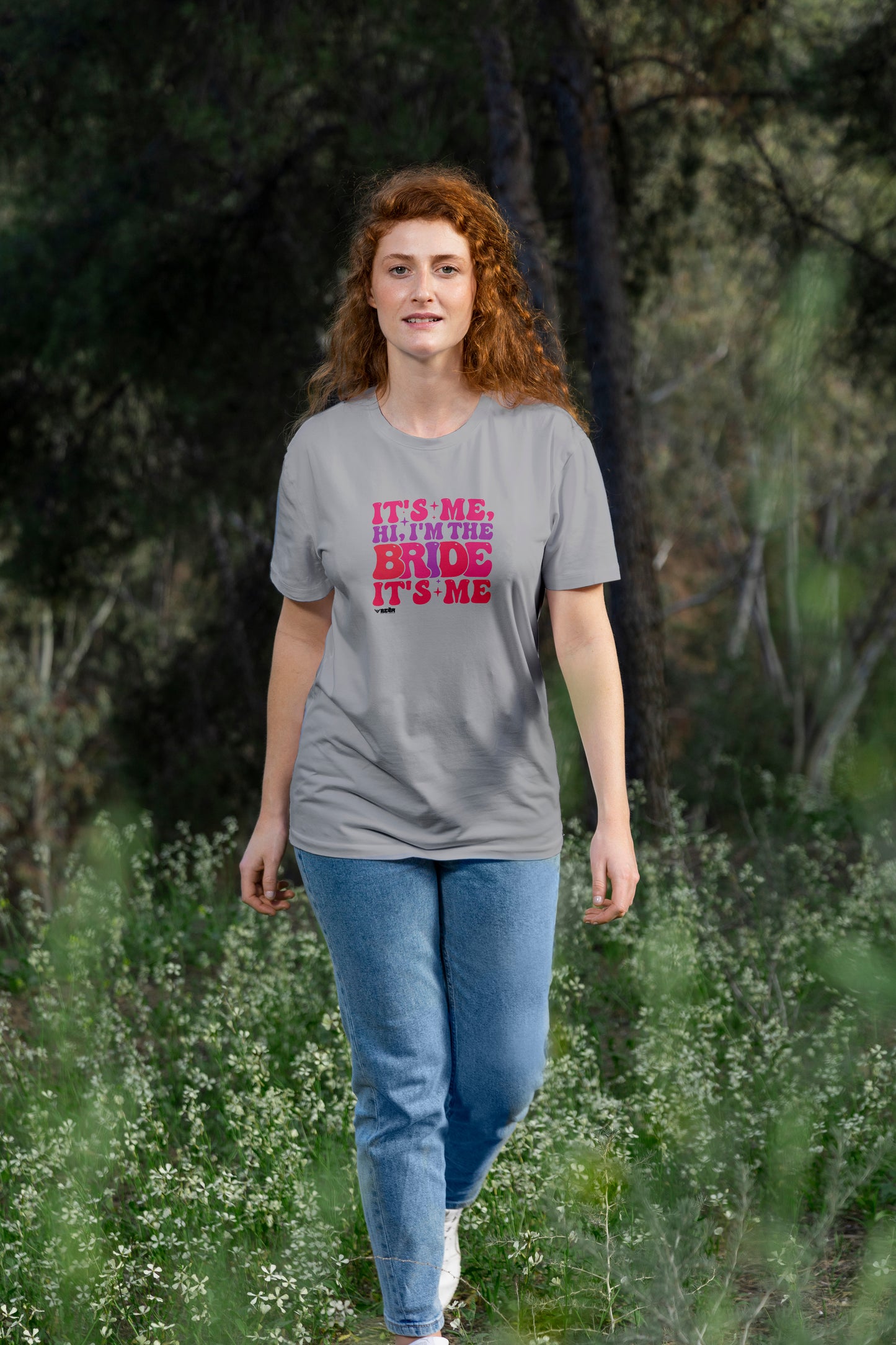It's Me. Hi, I'm The Bride. It's Me  |  Women's T-Shirt